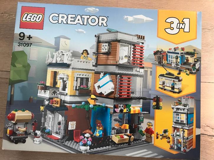 31097 Townhouse Petshop and café NIEUW in doos, Kinderen en Baby's, Speelgoed | Duplo en Lego, Nieuw, Lego, Complete set, Ophalen of Verzenden