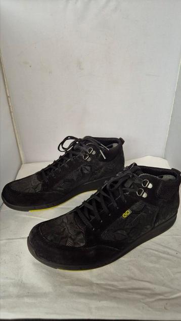 Durea go zgan sneakers leer suede mt 8 E / 42 E  beschikbaar voor biedingen