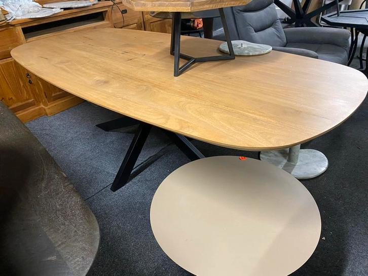 Ovale Eikenhouten Tafel - 230x105 cm, Huis en Inrichting, Tafels | Eettafels, Nieuw, 100 tot 150 cm, 200 cm of meer, Vijf personen of meer