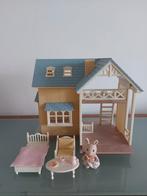 Sylvanian Families Huis met Meubels & Figuur, Ophalen of Verzenden, Zo goed als nieuw, Poppenhuis