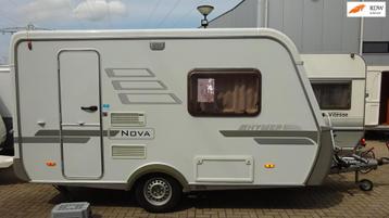 Hymer Eriba NOVA 390 2005 Enkele bedden achter TOILET/KEUKEN beschikbaar voor biedingen