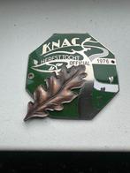 Mooi KNAC Herfsttocht 1976 embleem / badge. Tbv. uw oldtimer, Ophalen of Verzenden, Gebruikt, Reclamebord