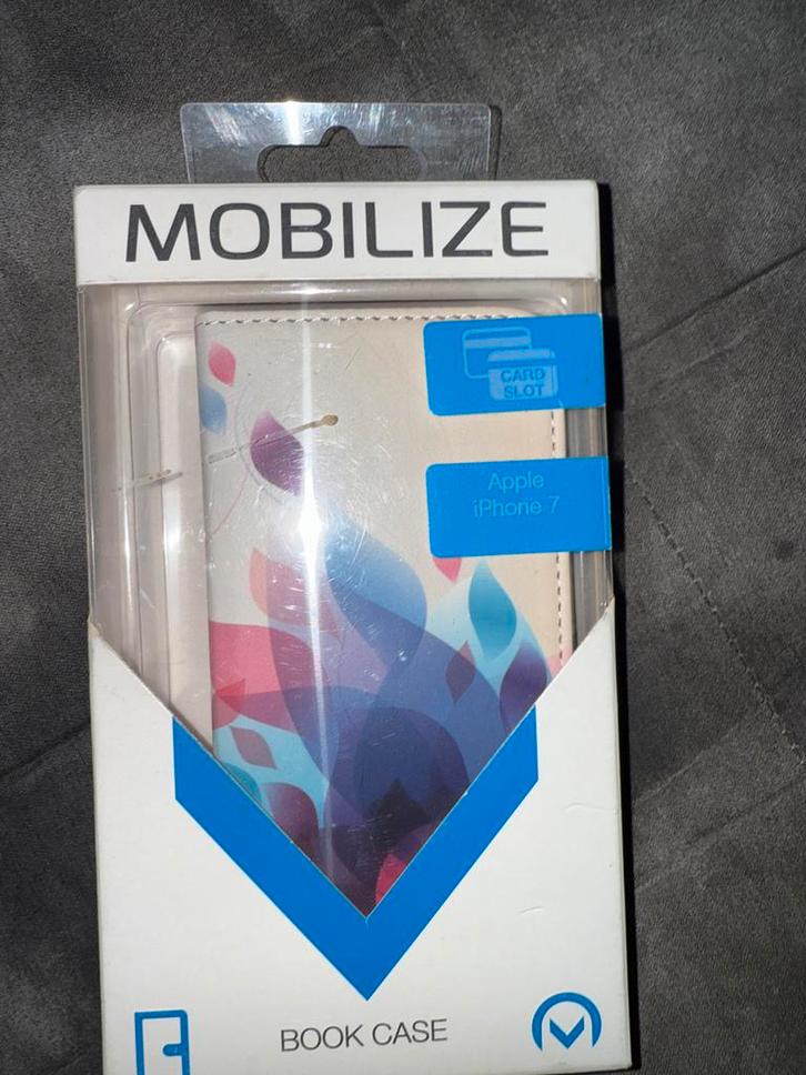iPhone 7 Hoesje - Mobilize Fire Flower Bookcase, Telecommunicatie, Mobiele telefoons | Hoesjes en Frontjes | Apple iPhone, Nieuw