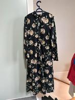 Lange jurk, Kleding | Dames, Jurken, Ophalen of Verzenden, Zo goed als nieuw, Onder de knie