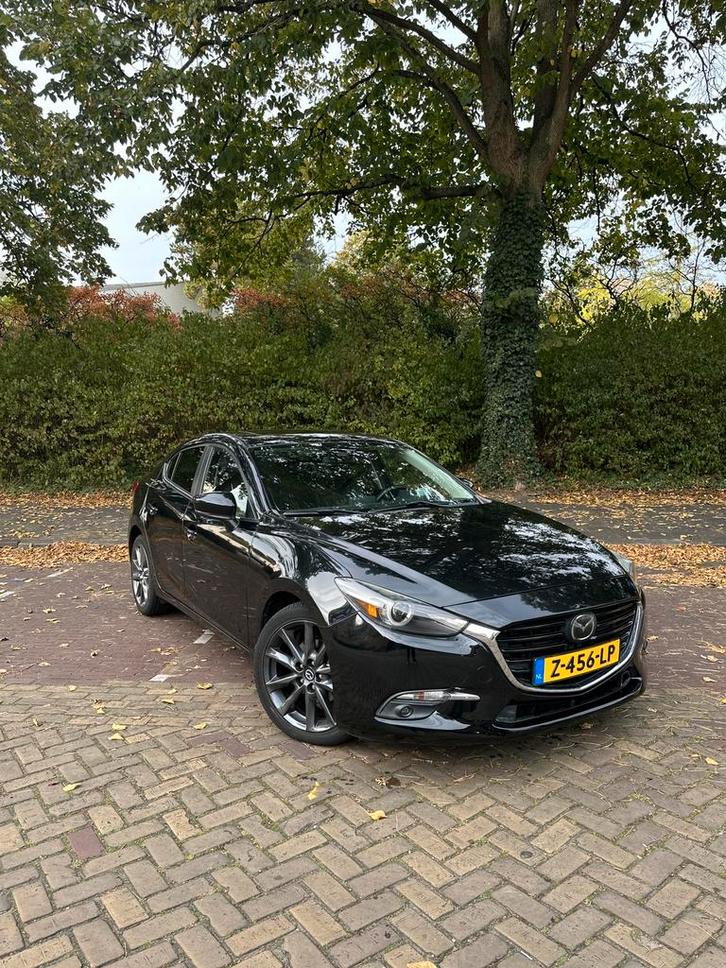 Mazda3 2018 Sport Sedan | 2.5L | Black |Excellent Condition, Auto's, Mazda, Particulier, 360° camera, ABS, Airbags, Airconditioning