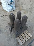 4 stuks beton paal / aanrij beveiliging., Ophalen, Gebruikt, 250 cm of meer, Palen