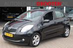 Toyota Yaris 1.3 VVTi Luna//ECC//Cruise//Trekhaak!, Stof, Gebruikt, Zwart, 4 cilinders