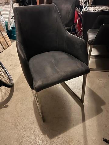 4 eetkamerstoelen kunstleer/velours beschikbaar voor biedingen
