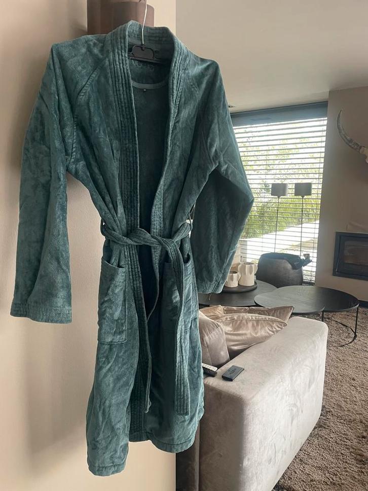 Badjas van mooie merk vossen, Kleding | Dames, Pyjama's, Nieuw, Maat 36 (S), Verzenden