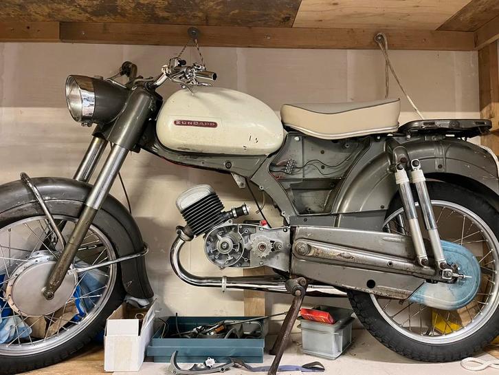 Een Zwitserse ks 50 1964, Fietsen en Brommers, Brommers | Zundapp, Gebruikt, KS50, Ophalen of Verzenden