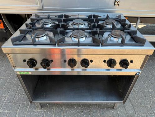 Gasfornuis 6 en 4 pits gas nette staat, Witgoed en Apparatuur, Fornuizen, Zo goed als nieuw, Ophalen