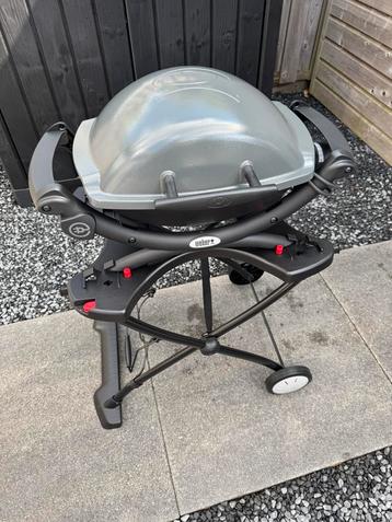 Weber Q1400 Elektrische Barbecue met Onderstel & Hoes beschikbaar voor biedingen