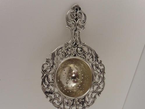 Zilveren theezeefje                                     Z166, Antiek en Kunst, Antiek | Goud en Zilver, Zilver, Ophalen of Verzenden