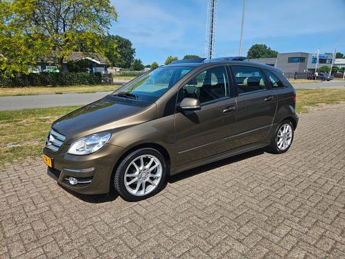 Mercedes B150 ELEGANCE AUTOMAAT 5 DRS 2011, Auto's, Mercedes-Benz, Bedrijf, B-Klasse, ABS, Airbags, Airconditioning, Bluetooth