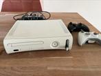 Xbox 360 met 2 controllers en geheugenstick, Spelcomputers en Games, Ophalen, Met 2 controllers, 360 Arcade of Core, Gebruikt