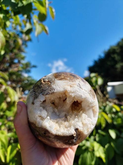 Edelsteen bergkristal kwarts Bol XL, Verzamelen, Mineralen en Fossielen, Mineraal, Ophalen of Verzenden