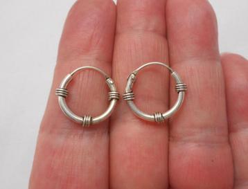 Zilveren oorringen Bali unisex nr.1698 beschikbaar voor biedingen
