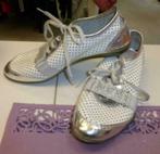 Mocka zilver witte brogues schoenen glimstenen 41 nr 30639, Ophalen of Verzenden, Mocka, Wit, Zo goed als nieuw