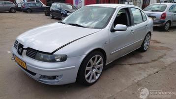 SEAT Toledo 2003 1.6 16v BCB ERT Zilver LS7N onderdelen beschikbaar voor biedingen