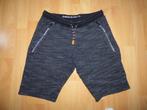 Leuke zwarte korte sweatshort van WE Fashion, maat 176, Broek, Gebruikt, Ophalen of Verzenden, Jongen