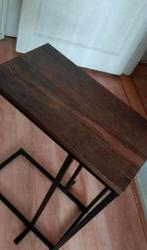 2 bijzet/laptoptafels, Huis en Inrichting, Tafels | Sidetables, Minder dan 50 cm, Ophalen of Verzenden, Metaal, Industrieel