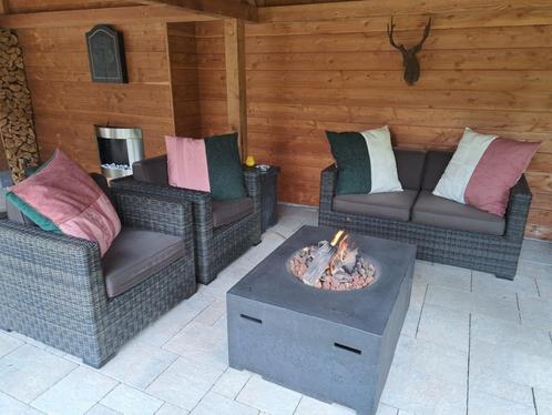 Unieke zeer grote loungekussens 65 cm x 65 cm, Tuin en Terras, Tuinmeubel-accessoires, Zo goed als nieuw, Ophalen