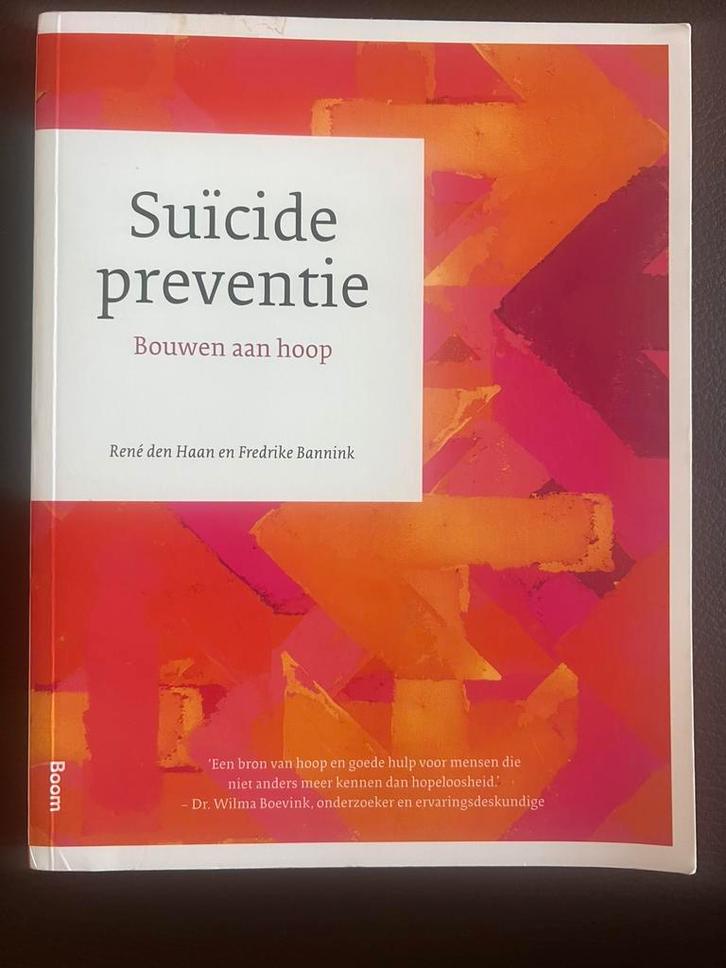 René den Haan - Suïcidepreventie, Boeken, Psychologie, Zo goed als nieuw, Ophalen of Verzenden