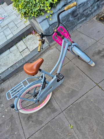 20 inch meisjesfiets beschikbaar voor biedingen