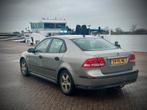 Saab 9-3 1.8 T Sport Sedan 2004 Grijs, Auto's, Voorwielaandrijving, 1998 cc, 4 cilinders, Origineel Nederlands