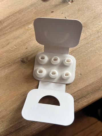 Airpods pro 2 ANC met magsafe charging case