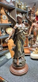 Prachtige zamak engel, Ophalen