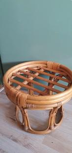 Rotan poefje/tafeltje, Ophalen of Verzenden