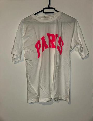 Diverse kleding tussen de €2-10,- beschikbaar voor biedingen