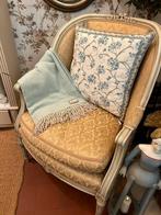 Antieke Franse fauteuil, gele stof, landelijke stoel, Ophalen