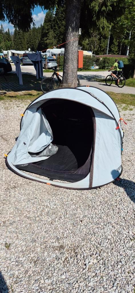 Quechua 2 Seconds Fresh&Black 2 persoons tent, Caravans en Kamperen, Tenten, tot en met 2, Gebruikt, Ophalen of Verzenden