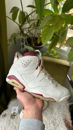 Nike air jordan 6 ‘Maroon’ 2015 maat 44,5, Ophalen of Verzenden, Zo goed als nieuw, Schoenen