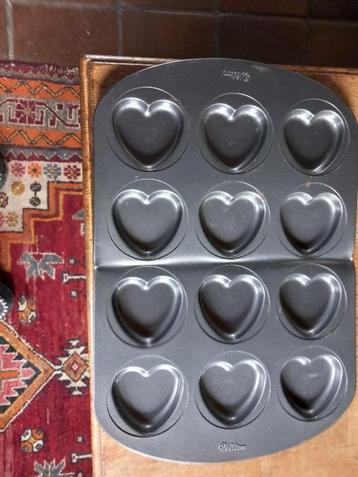 Bakvorm hartjes , Wilton beschikbaar voor biedingen