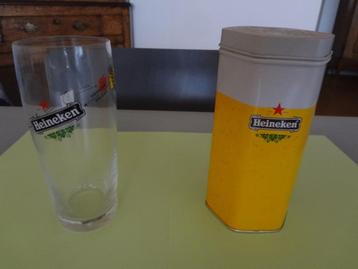 Heineken bierglazen één in blik en één fantasieglas beschikbaar voor biedingen