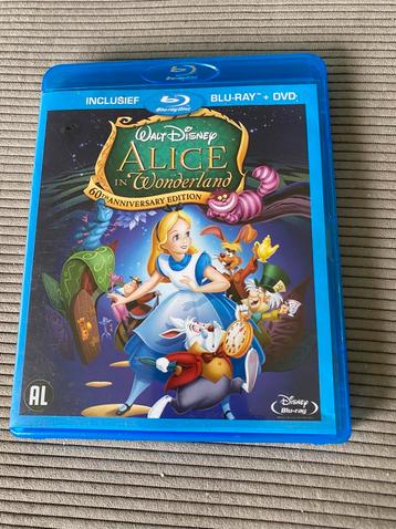 Blu-Ray + Dvd. Alice in Wonderland beschikbaar voor biedingen