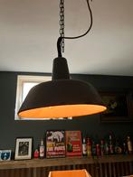 Industriële lamp, Ophalen