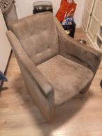 4 luxe eettafelstoelen op wielen. Suede, Huis en Inrichting, Stoelen, Ophalen, Gebruikt, Bruin, Leer