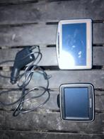 2 TomTom Auto GPS navigatiesystemen, Ophalen of Verzenden, Zo goed als nieuw