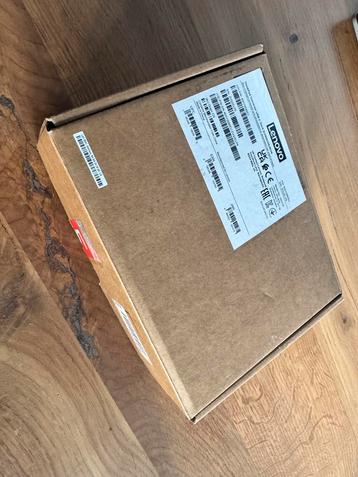Lenovo thinkpad universal usb-c dock 40ay0090eu beschikbaar voor biedingen