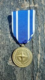 NAVO Medaille FYROM Voormalige Joegoslavische Republiek Mace, Ophalen of Verzenden, Landmacht, Nederland, Lintje, Medaille of Wings