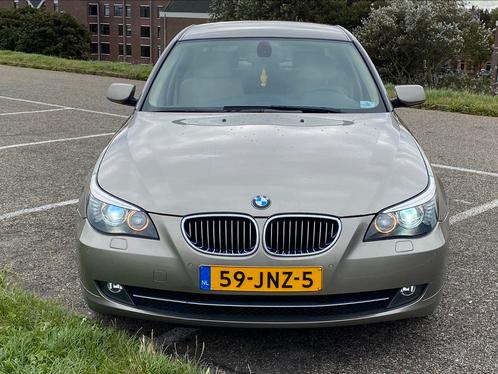 BMW 5-Serie 2.5 I 523 AUT 2009 Beige, Auto's, BMW, Particulier, 5-Serie, ABS, Adaptieve lichten, Airbags, Airconditioning, Alarm