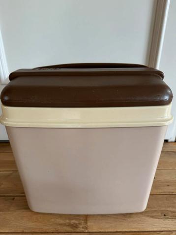 Vintage Curver Koelbox beschikbaar voor biedingen