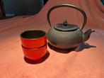 Gietijzeren theepot 0,9 Nanbu met 2 gietijzeren kopjes, Ophalen of Verzenden, Zo goed als nieuw