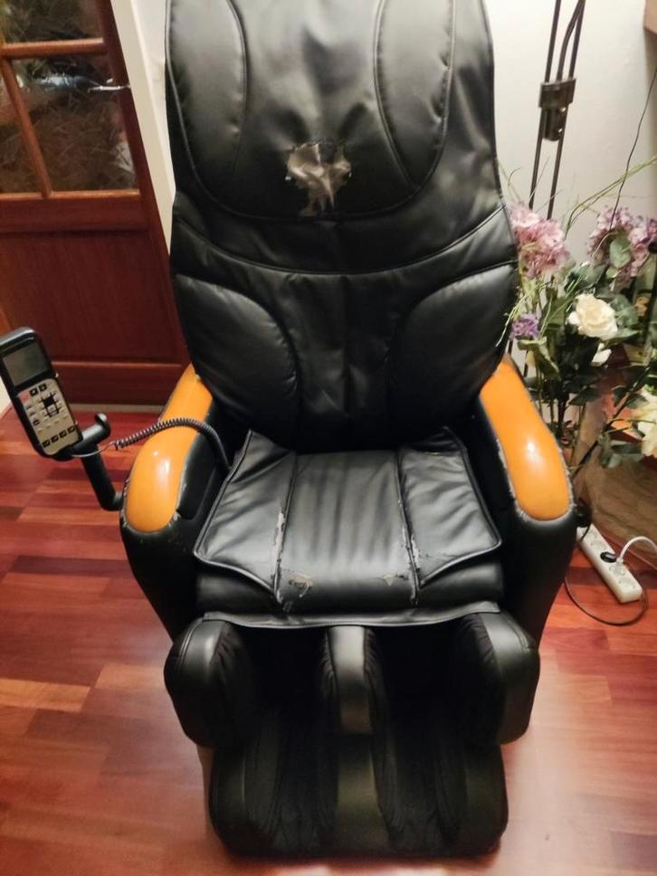 Luxe massagestoel, Zwart. Alles werk nog goed!, Huis en Inrichting, Fauteuils, Gebruikt, Leer, 75 tot 100 cm, 75 tot 100 cm, Ophalen