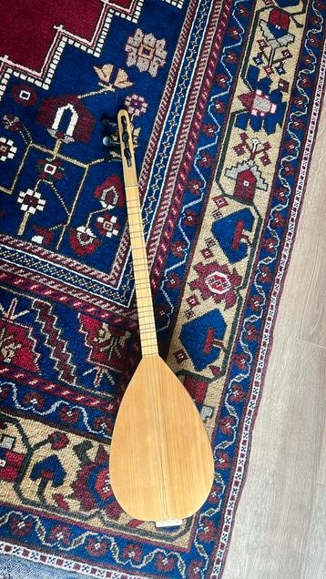 Kleine saz Turkse gitaar 83cm beschikbaar voor biedingen