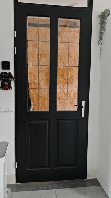 Stijlvolle Binnendeur met glas linksdraaiend beschikbaar voor biedingen